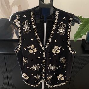 Vintage Yarnworks Black Vest with Floral Embroidery and Beading